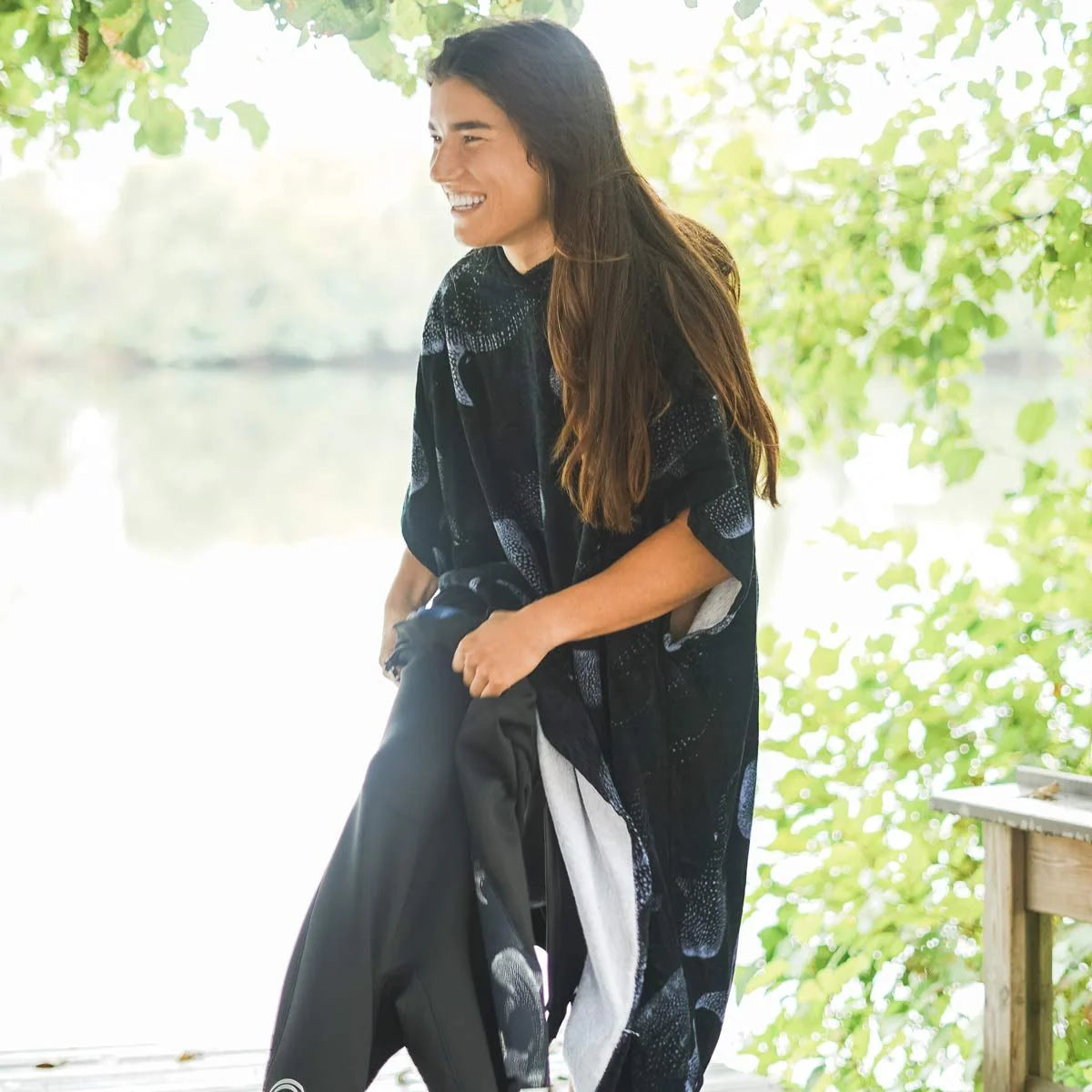 פונצ׳ו סורוז