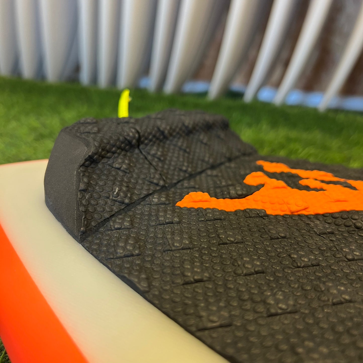 אסטרודק ברניז לגלשן